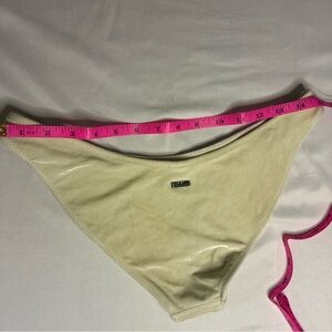 Cream triangl Bikini Bottom
